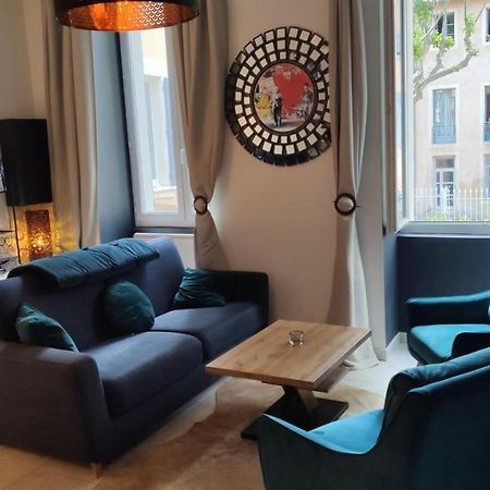 A deux pas du Théatre Apartamento Orange  Exterior foto